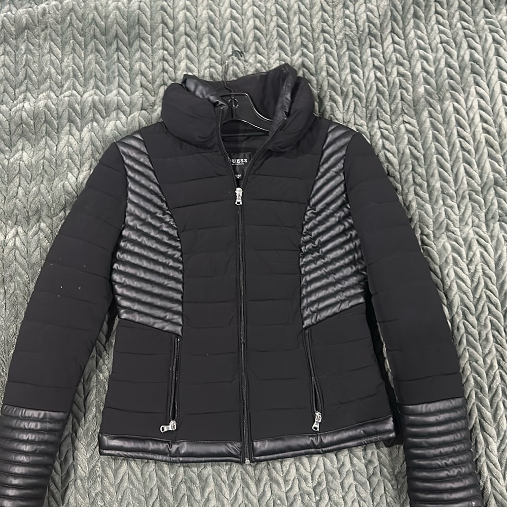 Guess 2x2 stretch jacket. Size medium